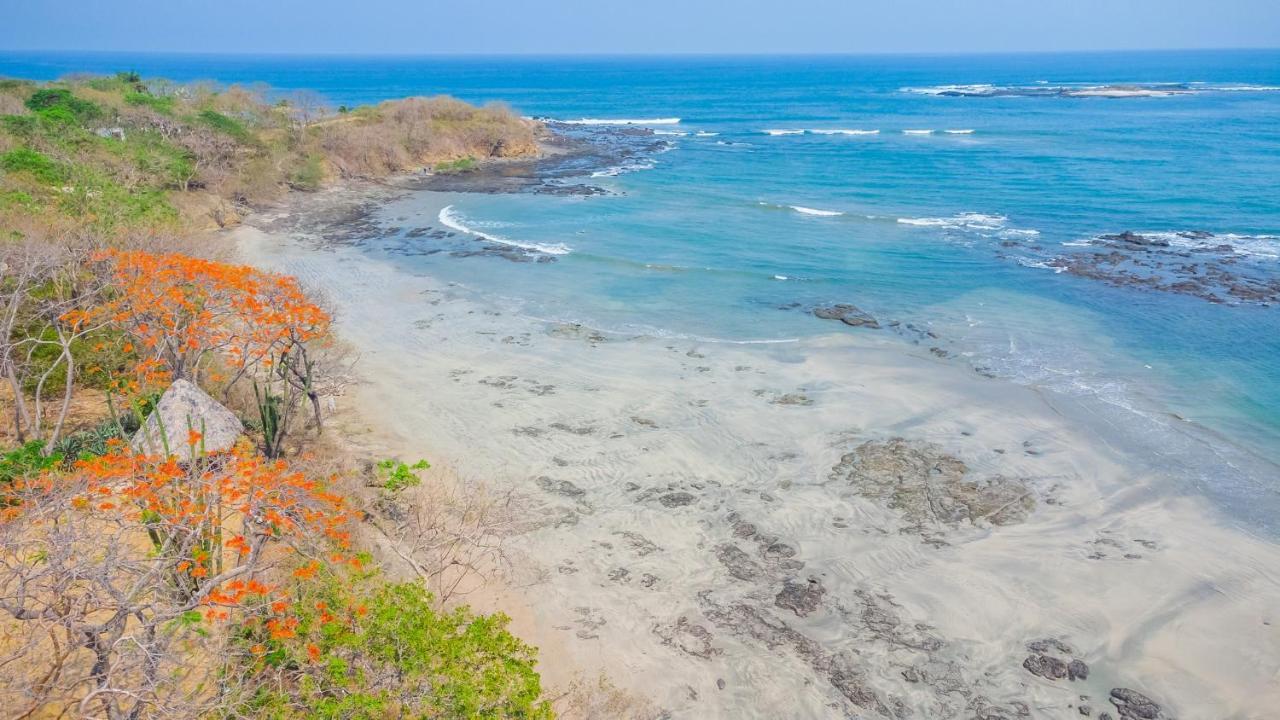 Corona Del Mar Tamarindo Exterior photo